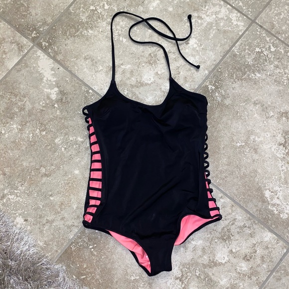 Victoria’s Secret PINK Swimsuit. Black NWT Medium - Picture 2 of 5